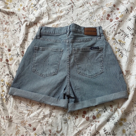 Calvin Klein High Waist Striped Shorts - Picture 3 of 8
